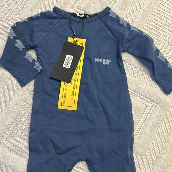 NOGGI - Star Footie Pajamas - Picture 3 of 6